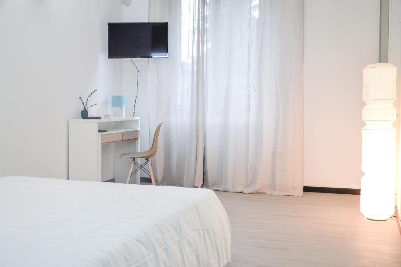 Hotel Flatmilan Cernusco Sul Naviglio Exterior foto
