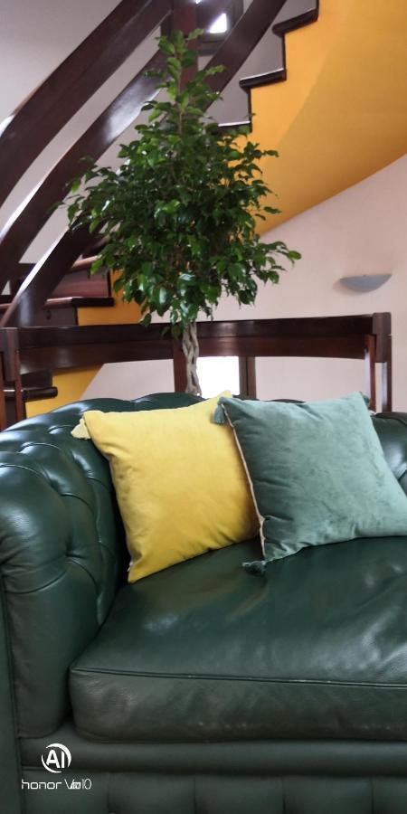 Hotel Flatmilan Cernusco Sul Naviglio Exterior foto
