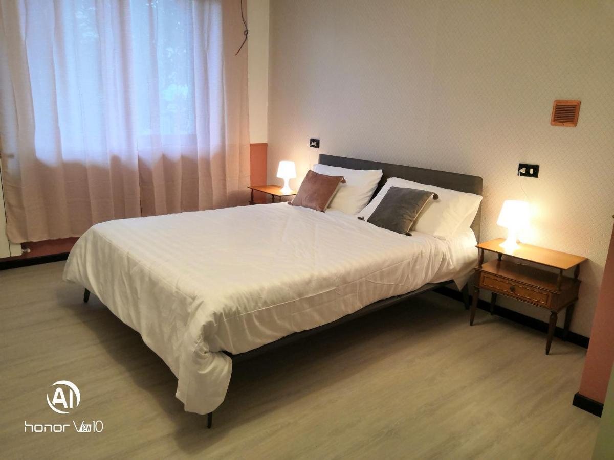 Hotel Flatmilan Cernusco Sul Naviglio Exterior foto